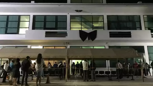 El cortejo fúnebre llegó al Palacio Municipal de Puerto Morelos