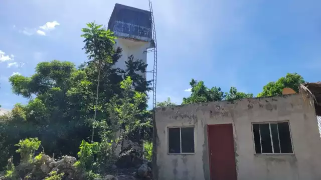 El Subdelegado de la comunidad Gonzalo M. N. dijo que han visto el equipo de extracción del vital líquido y no es agradable