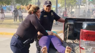 La joven logró recuperar el pulso y fue trasladada de emergencia a un hospital