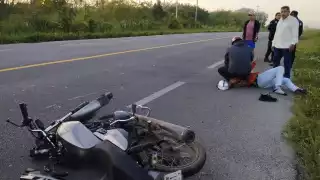 El hombre fue atendido por paramédicos de la Cruz Roja