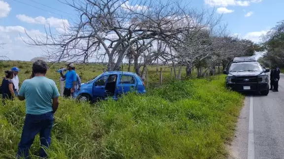 El automóvil accidentado en Tizimín presentó varios daños