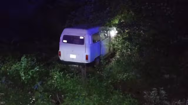 El conductor perdió el control de la unidad, al quedar literalmente a ciegas