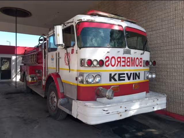 La capital del Estado se quedó sin el servicio durante la mañana debido a que las unidades estaban descompuestas; el Director los restringió para dar a conocer el caso