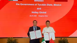 Firma el gobernador Mauricio Vila carta de intención con Holley Group para que se establezca en Yucatán