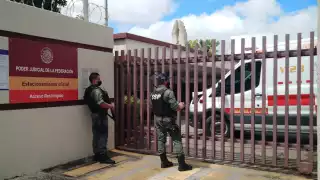 Hasta el momento se desconoce el motivo por el cual fue trasladada al hospital. Foto: Fernando Poo Hurtado