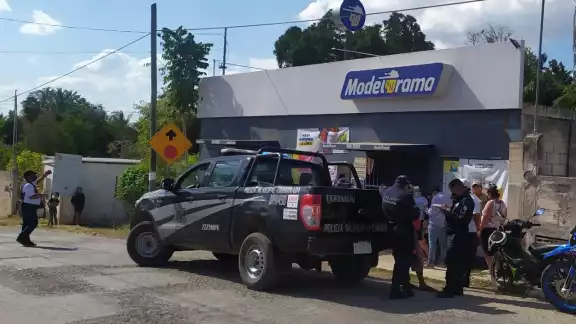 El hombre murió dentro de la bodega del lugar El hombre murió dentro de la bodega del lugar