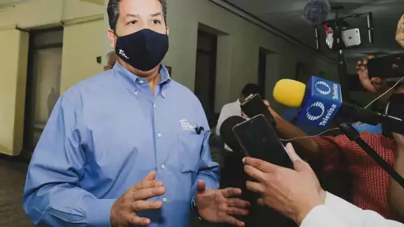 Cabeza de Vaca es acusado de lavado de dinero y delincuencia organizada Cabeza de Vaca es acusado de lavado de dinero y delincuencia organizada