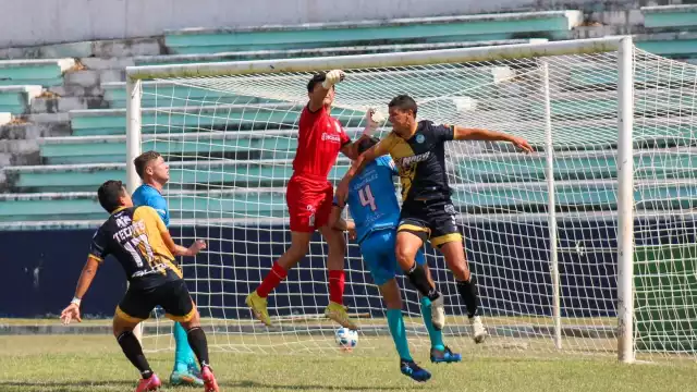 La Liga Premier informó que en el “11 Ideal” de la Serie A, también se encuentran, el portero Juan Carlos Orozco