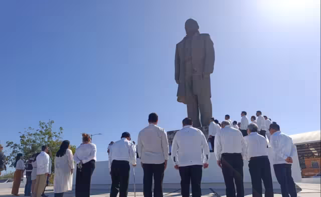 Recuerdan a Benito Juárez en Campeche a 220 años de su nacimiento