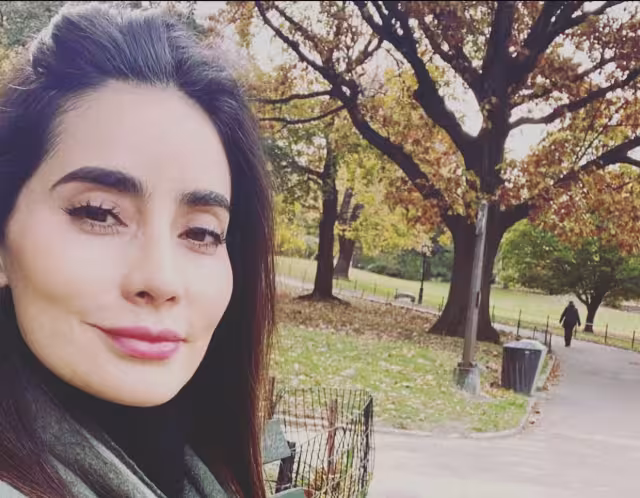 Paola Nuñez cada día se pone más y más guapa aunque cabe mencionar que los años no pasan por ella ya que luce más joven y radiante que nunca.