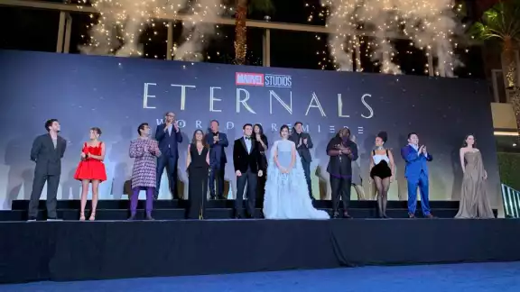 Entre el elenco se encuentra la mexicana Salma Hayek y Angelina Jolie