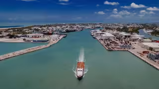 Reactivación del Puerto de Ciudad del Carmen atrae a seis empresas tras inicio del dragado