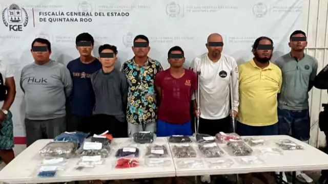 Los detenidos tenían en su posesión miles de drogas
