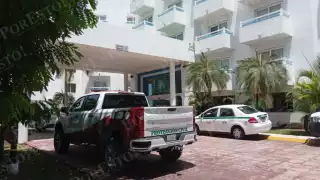 Aparentemente la mujer sufrió un paro cardíaco instantes después de salir de la piscina