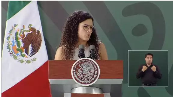Luisa María Alcalde responde a las críticas en su contra