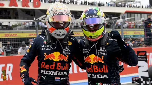 La Fórmula 1 continúa con el desarrollo previsto a pesar de que Max Verstappen ya se coronó campeón de la temporada 2022. La Fórmula 1 continúa con el desarrollo previsto a pesar de que Max Verstappen ya se coronó campeón de la temporada 2022.