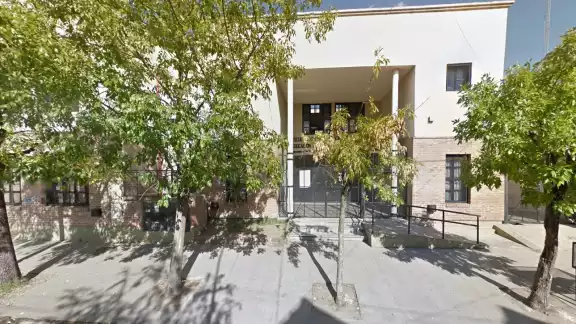 La psicopedagoga de la escuela República de Italia en Argentina les dijo que podía conseguirle un cupo en otra escuela a la menor tras el hecho La psicopedagoga de la escuela República de Italia en Argentina les dijo que podía conseguirle un cupo en otra escuela a la menor tras el hecho