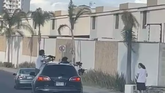 Vecinos de la zona residencial de Juriquilla pensaron que eran un grupo armado Vecinos de la zona residencial de Juriquilla pensaron que eran un grupo armado