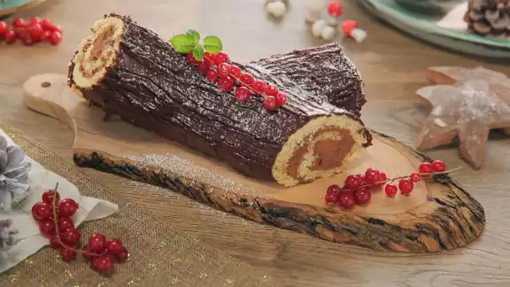 Este platillo es de origen francés y recibe su nombre debido al aspecto que se le da al prepararlo y decorarlo