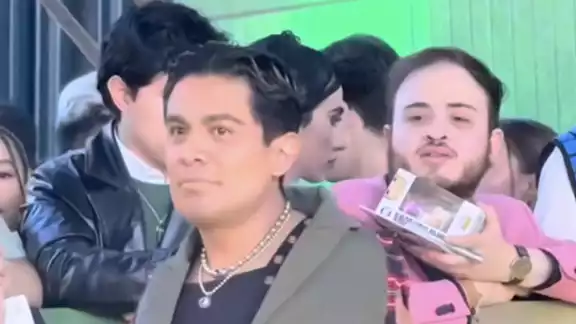 Ricardo no fue nada bien recibido  por los fans presentes