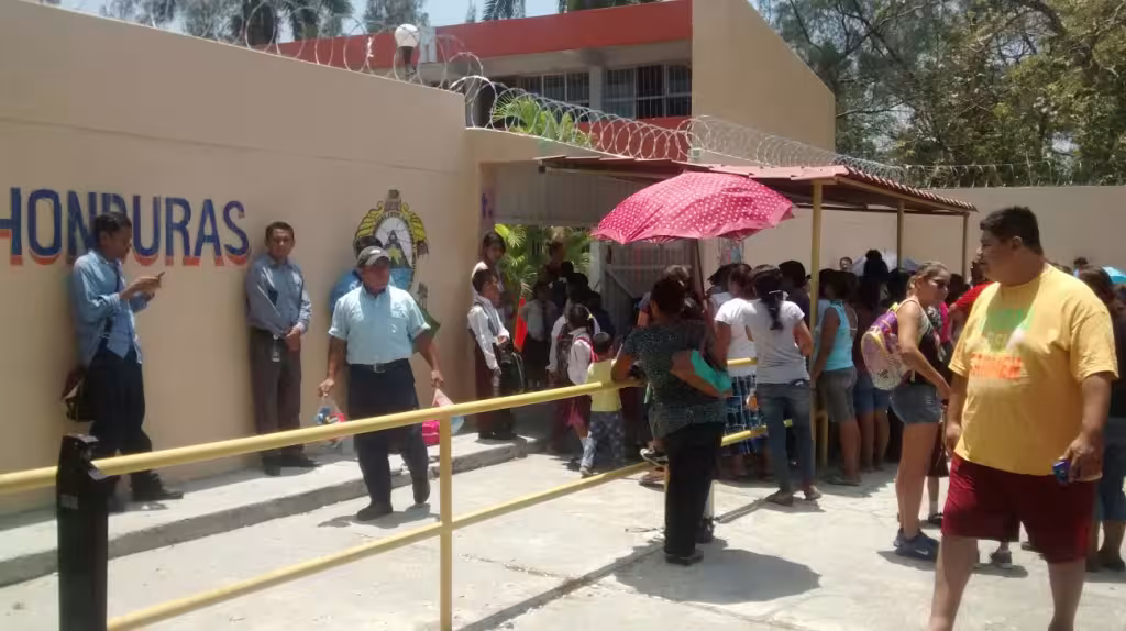 ¿Megapuente en Campeche? Alumnos podrían tener cinco días sin clases por fiestas patrias
