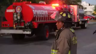 Autoridades acudieron al lugar para controlar la situación