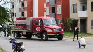 Al parecer un cortocircuito ocasionó un incendio en un departamento del fraccionamiento Vista Real