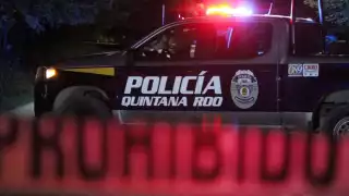 Los elementos policiacos de Cancpun acordonaron la zona del ataque armado en la delegación Alfredo V. Bonfil