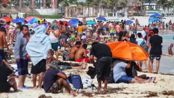 Durante la semana del 20 al 26 de septiembre, ambas zonas seguirán en Semáforo Amarillo Durante la semana del 20 al 26 de septiembre, ambas zonas seguirán en Semáforo Amarillo