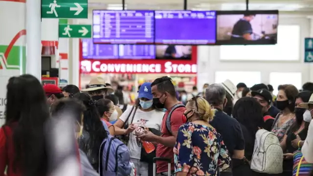 En el caso de las llegadas, 121 de ellas son vuelos internacionales y 79 son rutas nacionales