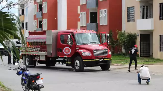 Al parecer un cortocircuito ocasionó un incendio en un departamento del fraccionamiento Vista Real