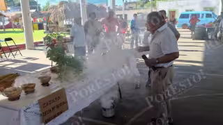 Preservan tradición maya con ceremonia de ofrenda de elote nuevo en Kantunilkín
