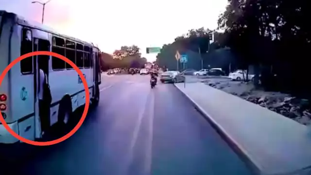 El video fue difundido en redes sociales para exponer el riesgo de los usuarios en este tipo de situaciones