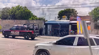 Detienen a dos presuntos responsables del ataque al bar “El Paisa" en Cancún