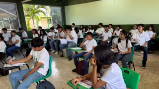 Adiós al rechazo en preparatorias: Yucatán promete espacio para todos los estudiantes