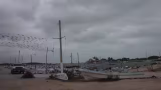 Frente Frío 37 paraliza las actividades pesqueras en Yucatán por vientos de hasta 70 km/h