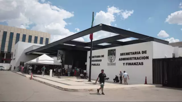 A dos semanas de que finalice el programa, cuatro de cada 10 vehículos aún no cumplen el proceso