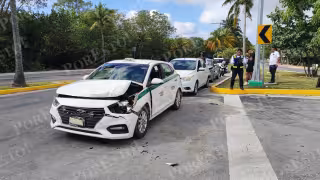 Accidentes en el bulevar Kukcán de Cancún causan caos vial y deja daños materiales