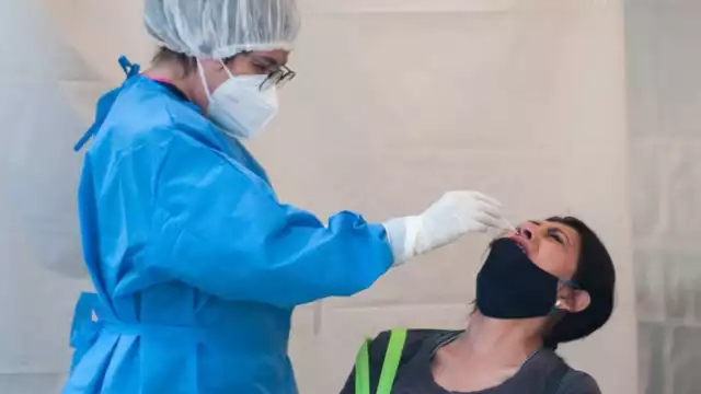 Varios de estos son casos con nuevas variantes, particularmente la Delta, considerada preocupante por la velocidad de contagio.