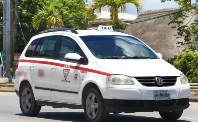 Tras negarse a cubrir el monto relató que el taxista adoptó una actitud agresiva
