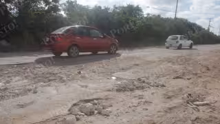 Mal relleno de baches deja en mal estado tramo del polígono sur en Cancún
