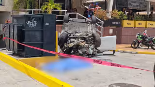 Tragedia en Cancún: Volcadura de vehículo dejó una mujer sin vida y un lesionado en la avenida Bonampak