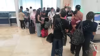 Cancelación de Magnicharters deja varados a unos 450 pasajeros en Cancún