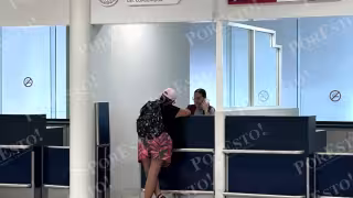 Turista expone falta de asientos y gastos imprevistos tras cancelación de vuelo en el Aeropuerto de Cancún