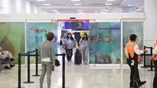 Caribe Mexicano perderá 435 mil asientos aéreos de Estados Unidos durante el cierre de 2026