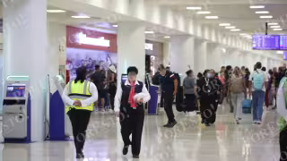 “Vemos cada vez menos pasajeros”: Aeropuerto de Cancún ampliará sus terminales, pero trabajadores reportan disminución de usuarios
