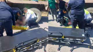 Motociclista sobrevive de milagro ras terminar bajo las ruedas de un tráiler en Chetumal