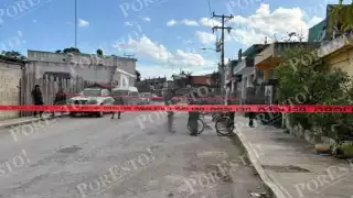 Atacan a balazos a barbero dentro de su negocio en la Colonia Maya en Tulum