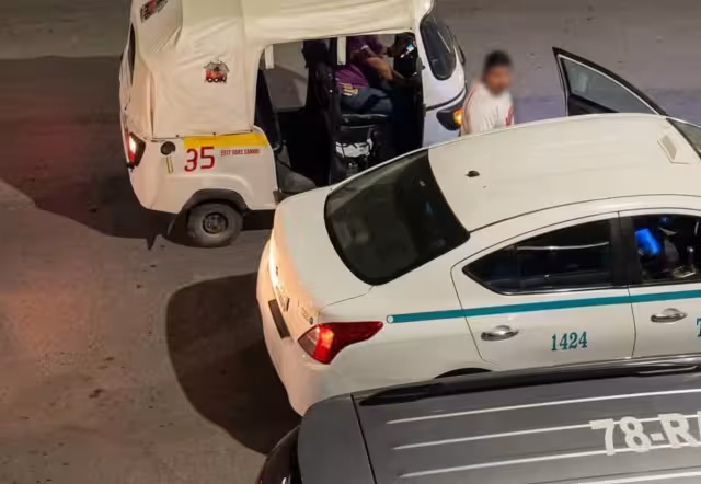 Mototaxistas intentaron perseguir al presunto responsable, quien se refugió en su vivienda para evitar ser detenido.