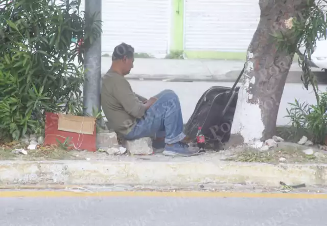 “Solo hacía mi trabajo”: Ex trabajador de Pemex relata el presunto hostigamiento laboral que lo llevó a la indigencia en Cancún